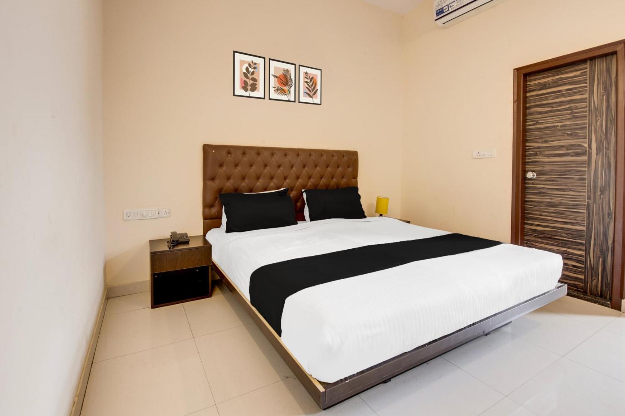 Super Townhouse Hbr Layout Bengalúr Exteriér fotografie