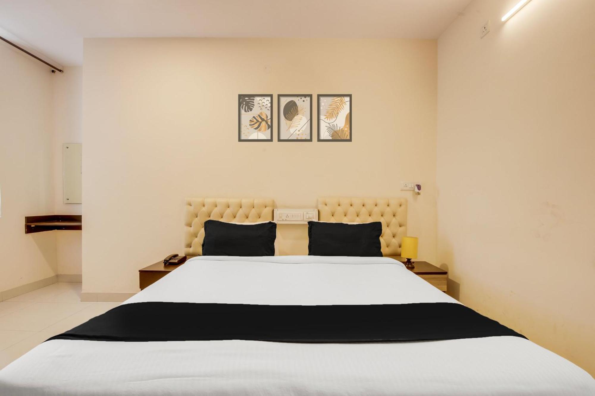Super Townhouse Hbr Layout Bengalúr Exteriér fotografie